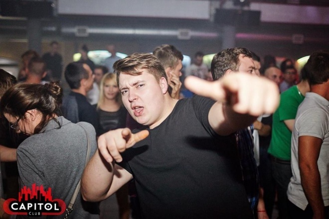 Weekend w Clubie Capitol Sypniewo [03.10.2015] - zdjęcie #14 - eOstroleka.pl