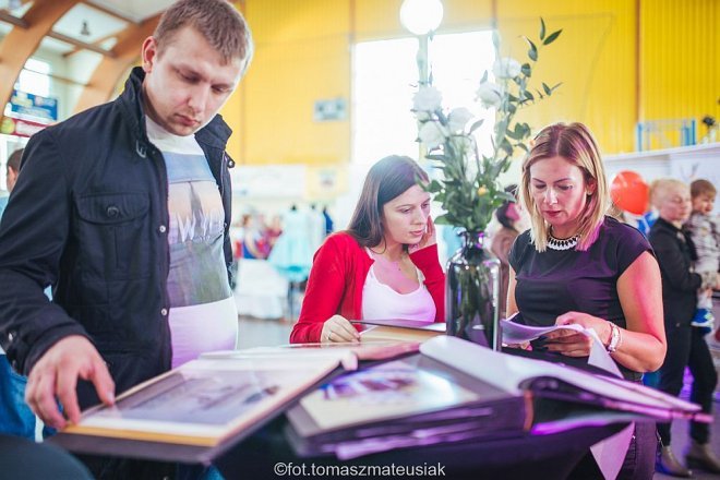 Znamy zwycięzców I Charytatywnego Biegu w Strojach Ślubnych [06.10.2015] - zdjęcie #20 - eOstroleka.pl