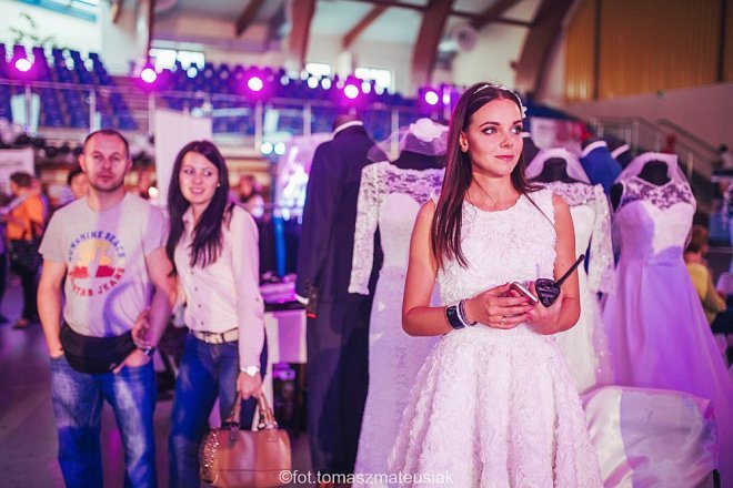 Znamy zwycięzców I Charytatywnego Biegu w Strojach Ślubnych [06.10.2015] - zdjęcie #6 - eOstroleka.pl