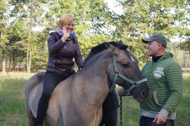 Przedszkolaki z Olszewa-Borek odwiedziły swoich kolegów z Zabiela Wielkiego [06.10.2015] - zdjęcie #40 - eOstroleka.pl