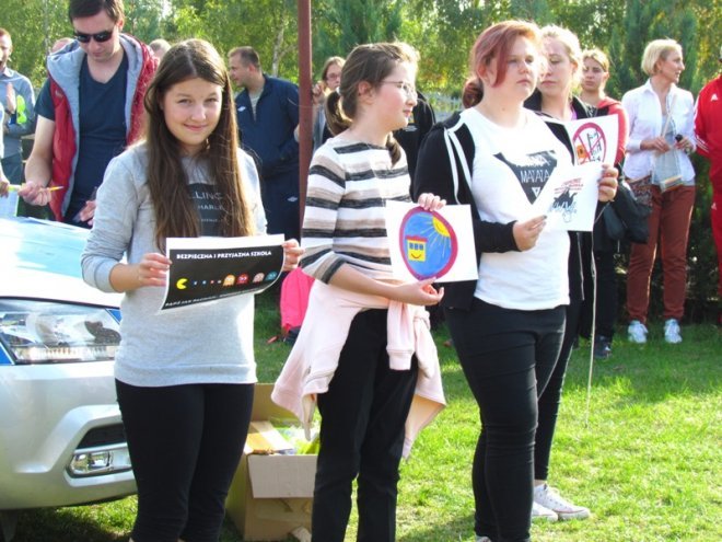 Ostrołęckie szkoły w projekcie „Bezpieczna szkoła” [06.10.2015] - zdjęcie #48 - eOstroleka.pl