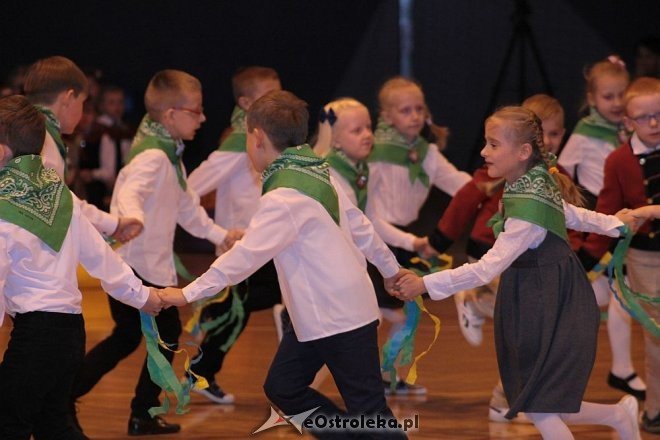 Pasowanie na ucznia w ostrołęckiej „dziesiątce” [13.10.2015] - zdjęcie #113 - eOstroleka.pl