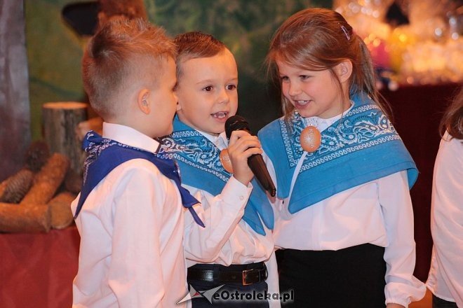 Pasowanie na ucznia w ostrołęckiej „dziesiątce” [13.10.2015] - zdjęcie #101 - eOstroleka.pl