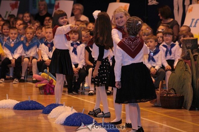 Pasowanie na ucznia w ostrołęckiej „dziesiątce” [13.10.2015] - zdjęcie #74 - eOstroleka.pl