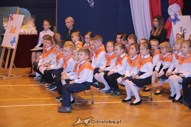 Pasowanie na ucznia w ostrołęckiej „dziesiątce” [13.10.2015] - zdjęcie #44 - eOstroleka.pl
