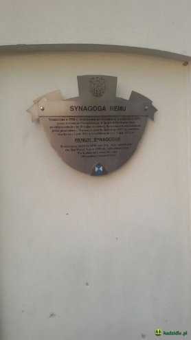 Gimnazjaliści z Kadzidła w krakowskim mieszkaniu Czesława Miłosza [13.10.2015] - zdjęcie #2 - eOstroleka.pl