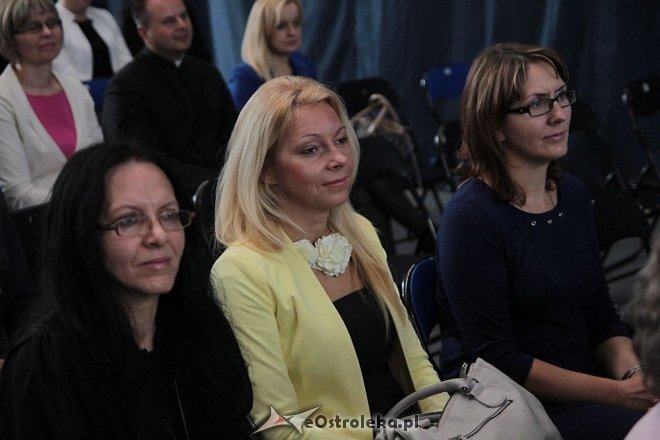 Ostrołęka: Miejskie obchody Dnia Edukacji Narodowych [15.10.2015] - zdjęcie #74 - eOstroleka.pl
