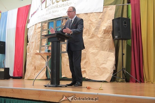 Ostrołęka: Miejskie obchody Dnia Edukacji Narodowych [15.10.2015] - zdjęcie #1 - eOstroleka.pl
