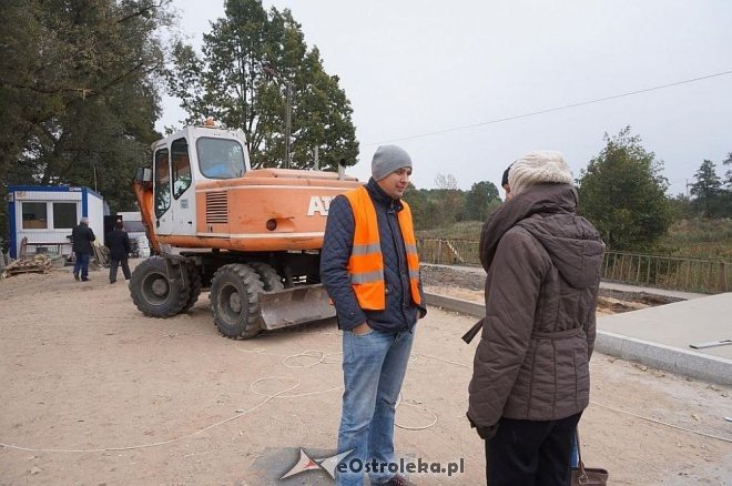 Budowy mostów przez Omulew na finiszu [16.10.2015] - zdjęcie #6 - eOstroleka.pl