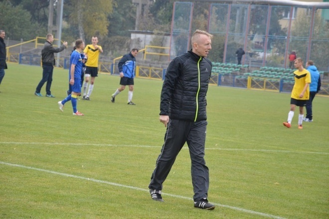 Korona Ostrołęka - KS CK Troszyn [17.10.2015] - zdjęcie #4 - eOstroleka.pl