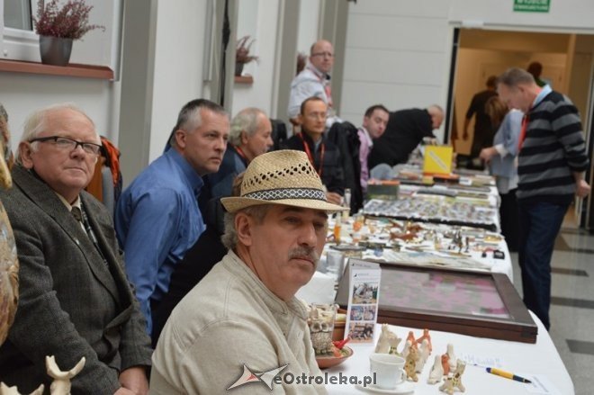 Dzień kolekcjonera w Muzeum Kultury Kurpiowskiej [17.10.2015] - zdjęcie #7 - eOstroleka.pl