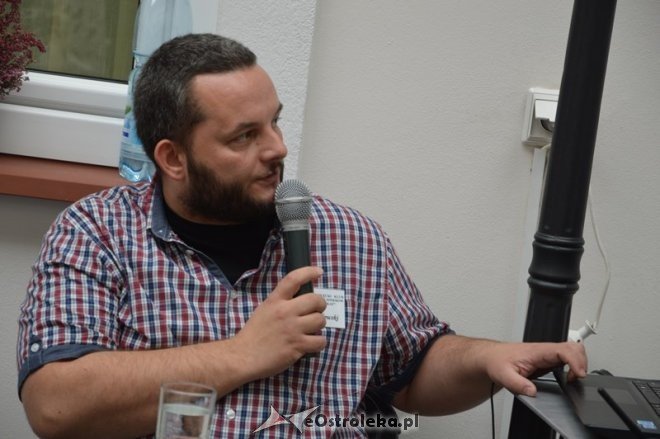 Dzień kolekcjonera w Muzeum Kultury Kurpiowskiej [17.10.2015] - zdjęcie #27 - eOstroleka.pl