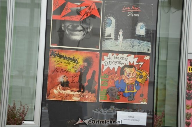 Dzień kolekcjonera w Muzeum Kultury Kurpiowskiej [17.10.2015] - zdjęcie #23 - eOstroleka.pl