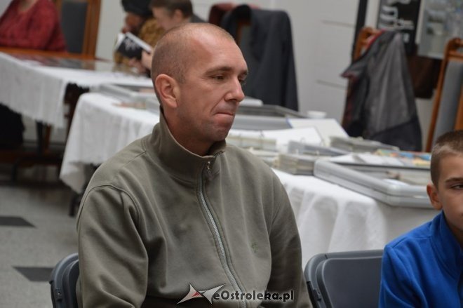 Dzień kolekcjonera w Muzeum Kultury Kurpiowskiej [17.10.2015] - zdjęcie #10 - eOstroleka.pl