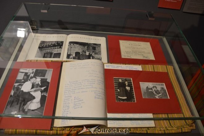 Wystawa jubileuszowa w Muzeum Kultury Kurpiowskiej  - zdjęcie #35 - eOstroleka.pl