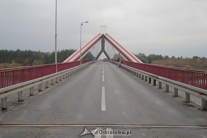 Nowy most otwarty dla ruchu. Wcześniej niż zapowiadano [19.10.2015] - zdjęcie #7 - eOstroleka.pl
