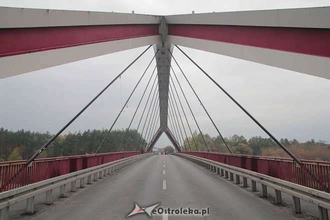 Nowy most otwarty dla ruchu. Wcześniej niż zapowiadano [19.10.2015] - zdjęcie #13 - eOstroleka.pl
