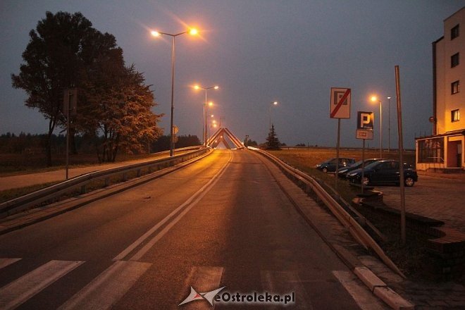Nowy most otwarty dla ruchu. Wcześniej niż zapowiadano [19.10.2015] - zdjęcie #20 - eOstroleka.pl