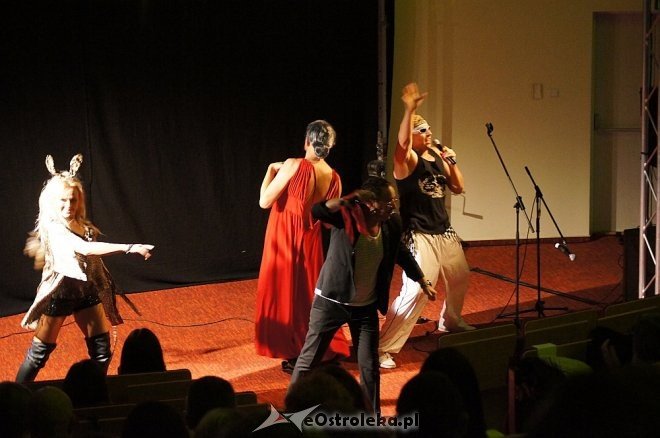 Kabaret Pod Wyrwigroszem w Ostrołęce [20.10.2015] - zdjęcie #187 - eOstroleka.pl