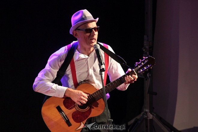 Kabaret Pod Wyrwigroszem w Ostrołęce [20.10.2015] - zdjęcie #134 - eOstroleka.pl