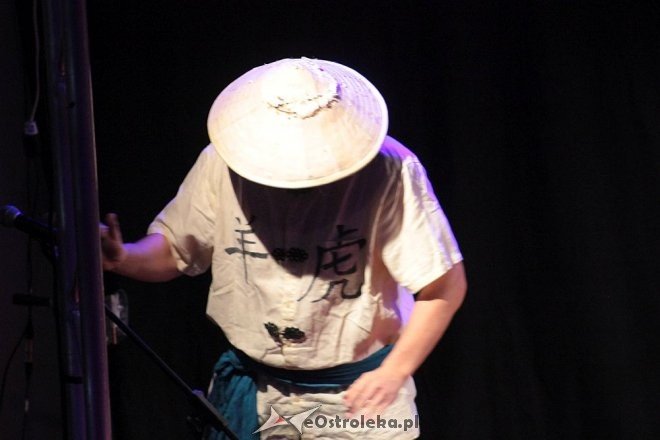 Kabaret Pod Wyrwigroszem w Ostrołęce [20.10.2015] - zdjęcie #102 - eOstroleka.pl