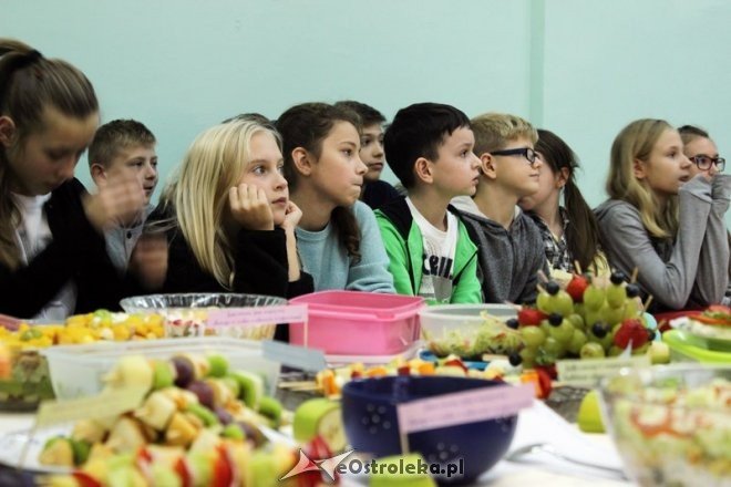 „Apetyt na zdrowie” w Szkole Podstawowej nr 5 w Ostrołęce [21.10.2015] - zdjęcie #39 - eOstroleka.pl