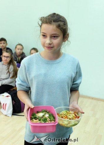 „Apetyt na zdrowie” w Szkole Podstawowej nr 5 w Ostrołęce [21.10.2015] - zdjęcie #25 - eOstroleka.pl