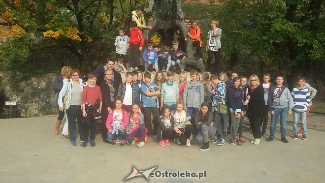 Uczniowie ostrołęckiej „dziesiątki” na Zjeździe Szkół im. św. Jana Pawła II [23.10.2015] - zdjęcie #51 - eOstroleka.pl