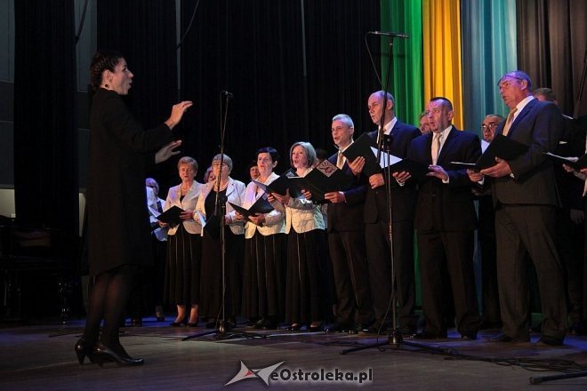 VI Mazowiecki Przegląd Chórów na 110. rocznicę powołania ZNP [24.10.2015] - zdjęcie #9 - eOstroleka.pl