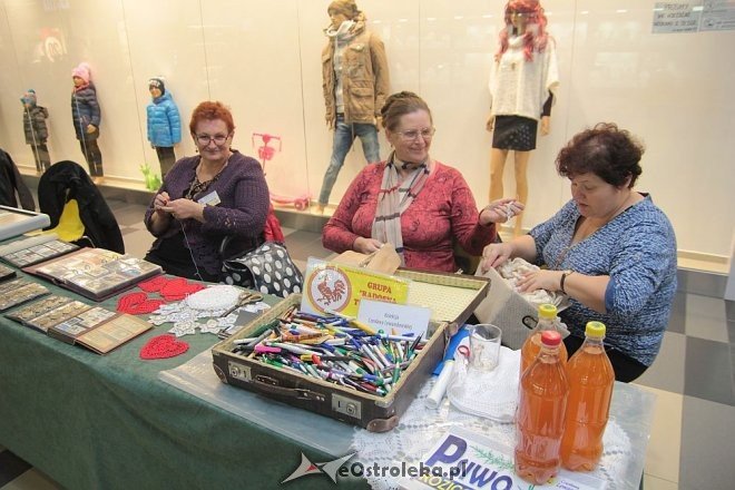 Galeria Bursztynowa była dziś rajem dla kolekcjonerów [25.20.2015] - zdjęcie #26 - eOstroleka.pl