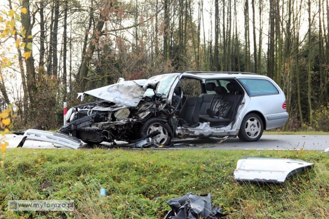 Ostrołęczanin poważnie ranny w wypadku pod Rydzewem [26.10.2015] - zdjęcie #10 - eOstroleka.pl