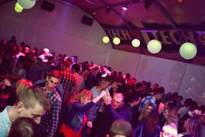 Drink Party Night w Clubie Ibiza Zalesie [24.10.2015] - zdjęcie #45 - eOstroleka.pl