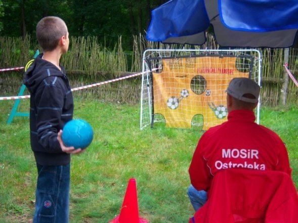 Festyn Osiedla Łazek (05.09.09) - zdjęcie #19 - eOstroleka.pl