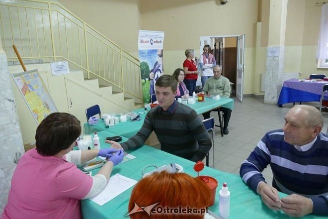 Profilaktyczna badania w ramach akcji „Dbam o oddech” w Czarni [29.10.2015] - zdjęcie #4 - eOstroleka.pl