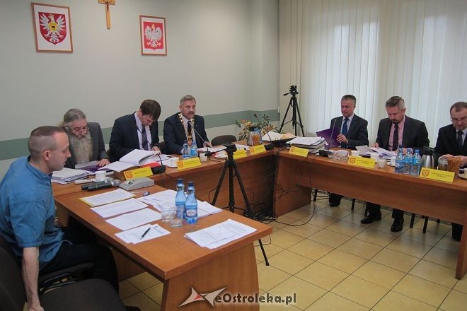 XV sesja Rady Miasta Ostrołęki za nami [29.10.2015] - zdjęcie #1 - eOstroleka.pl