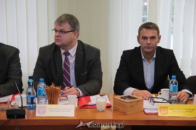XV sesja Rady Miasta Ostrołęki za nami [29.10.2015] - zdjęcie #12 - eOstroleka.pl