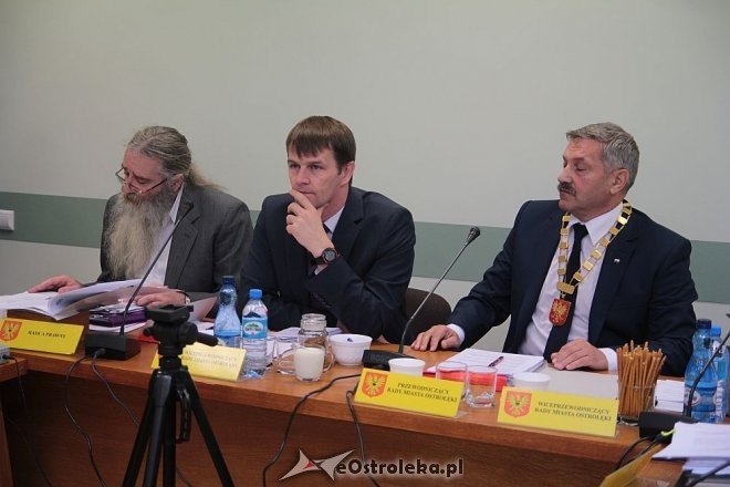 XV sesja Rady Miasta Ostrołęki za nami [29.10.2015] - zdjęcie #4 - eOstroleka.pl