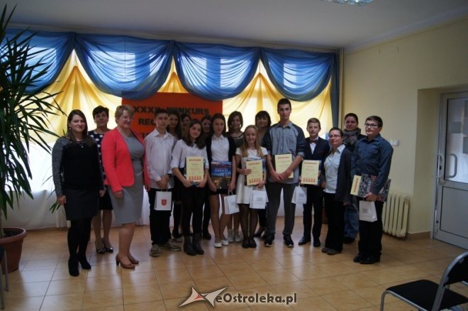 XXXII edycja konkursu recytatorskiego „Kurpie Zielone w Literaturze” [30.10.2015] - zdjęcie #14 - eOstroleka.pl