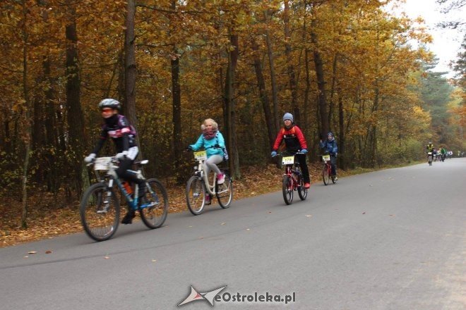 Jesienny Rajd Rowerowy uczniów ostrołęckiej „dziesiątki” [ZDJĘCIA] - zdjęcie #38 - eOstroleka.pl