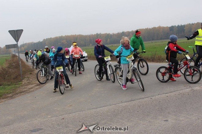 Jesienny Rajd Rowerowy uczniów ostrołęckiej „dziesiątki” [ZDJĘCIA] - zdjęcie #43 - eOstroleka.pl