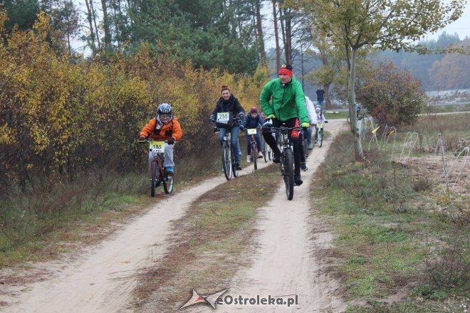 Jesienny Rajd Rowerowy uczniów ostrołęckiej „dziesiątki” [ZDJĘCIA] - zdjęcie #57 - eOstroleka.pl
