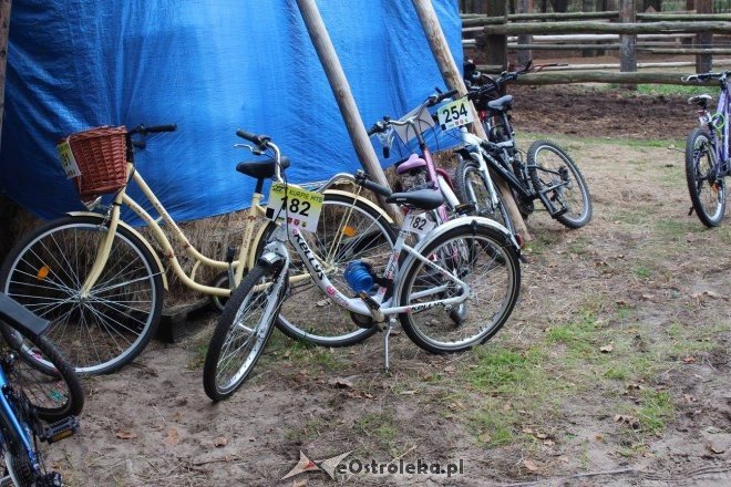 Jesienny Rajd Rowerowy uczniów ostrołęckiej „dziesiątki” [ZDJĘCIA] - zdjęcie #39 - eOstroleka.pl