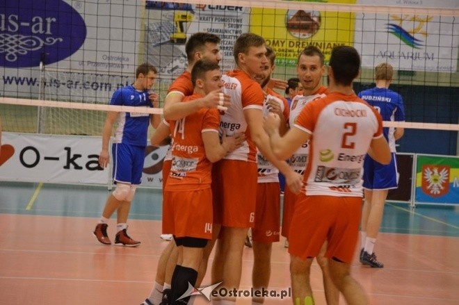 Energa Omis Ostrołęka - Hutnik Kraków [31.10.2015] - zdjęcie #71 - eOstroleka.pl