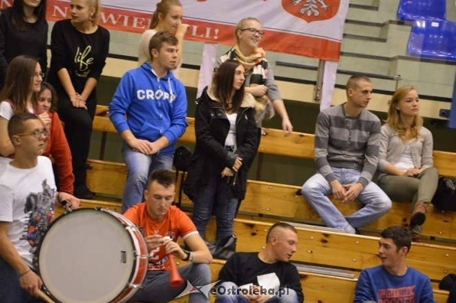 Energa Omis Ostrołęka - Hutnik Kraków [31.10.2015] - zdjęcie #40 - eOstroleka.pl