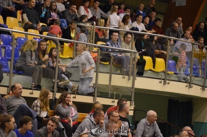 Energa Omis Ostrołęka - Hutnik Kraków [31.10.2015] - zdjęcie #33 - eOstroleka.pl