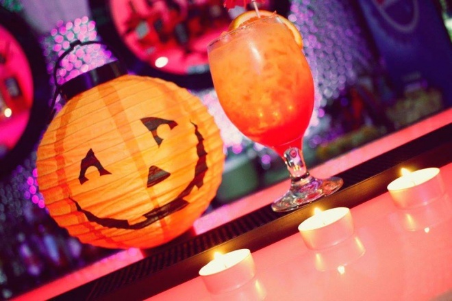 Koncert Bayera i Halloween Party w Clubie Ibiza Zalesie [31.10.2015] - zdjęcie #58 - eOstroleka.pl