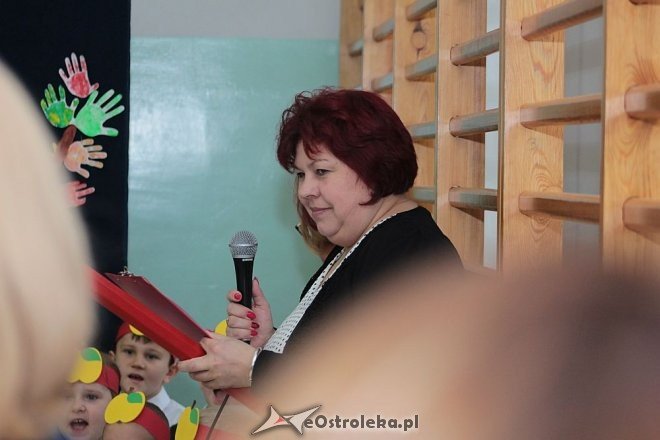 Pasowanie na „starszaka” w Szkole Podstawowej nr 5 w Ostrołęce [03.11.2015] - zdjęcie #53 - eOstroleka.pl