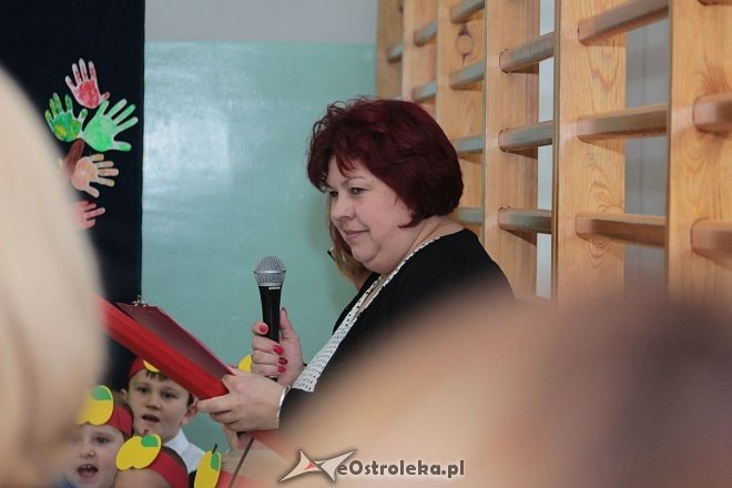 Pasowanie na „starszaka” w Szkole Podstawowej nr 5 w Ostrołęce [03.11.2015] - zdjęcie #68 - eOstroleka.pl