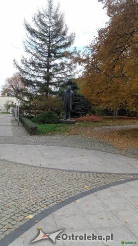 „A to Polska właśnie...” - kadzidlańska młodzież z wizytą w Muzeum Katyńskim [03.11.2015] - zdjęcie #61 - eOstroleka.pl