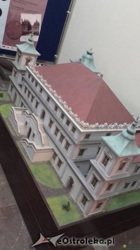„A to Polska właśnie...” - kadzidlańska młodzież z wizytą w Muzeum Katyńskim [03.11.2015] - zdjęcie #29 - eOstroleka.pl